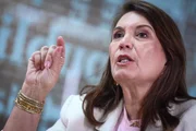 Bia Kicis, deputada federal eleita senadora Bia Kicis, deputada federal eleita senadora