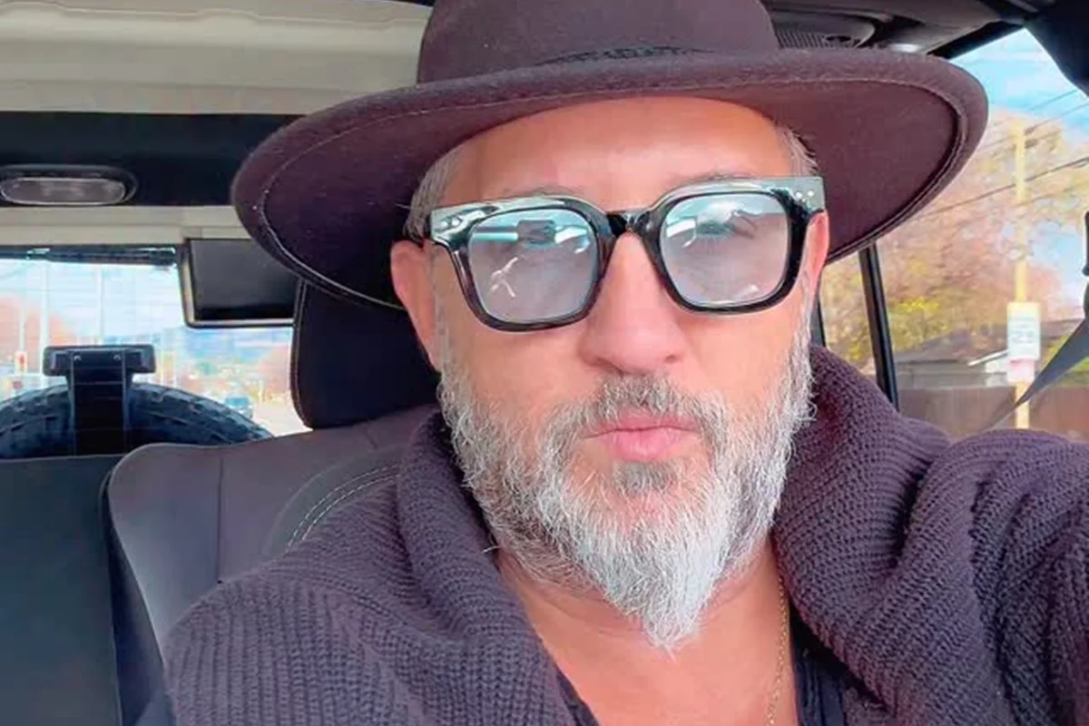 Yakir Levi fez fortuna reconstruindo imóveis Yakir Levi fez fortuna reconstruindo imóveis