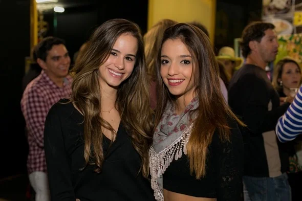 Julia Espindola, Bianca Barbosa Julia Espindola, Bianca Barbosa