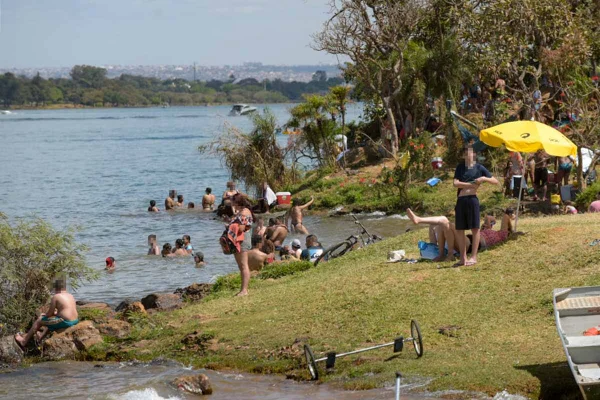 Ponte JK em meio a pandemia no domingo (16/8)