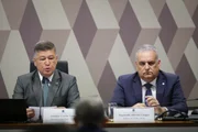Presidente da CPMI Carlos Viana (Podemos_MG) e o relator Alfredo Gaspar (União-AL)
