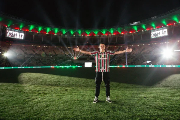 Imagem colorida de Thiago Silva - Metrópoles