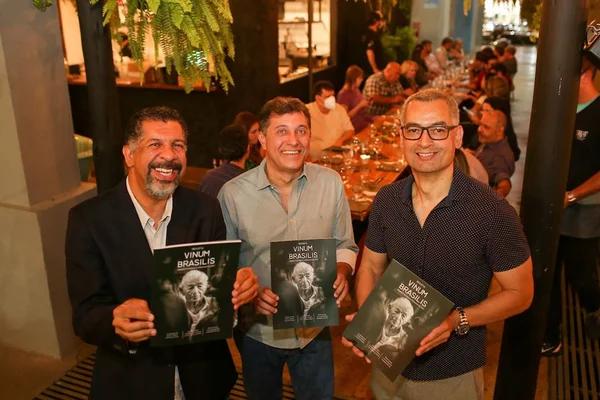 Antonio Coelho, Petrus Elesbão e Eugênio Oliveira