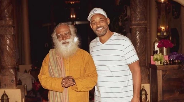 Will Smith visita guru na Índia após tapa em Chris Rock no Oscar