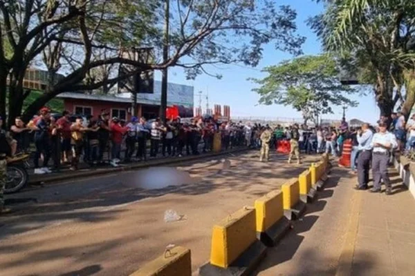 Brasileiro morre decapitado em acidente na fronteira com o Paraguai