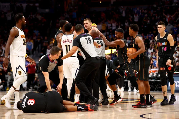 Miami Heat x Denver Nuggets Jovic e Morris