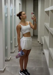 Conjunto branco é escolha "sem erro" Conjunto branco é escolha "sem erro"