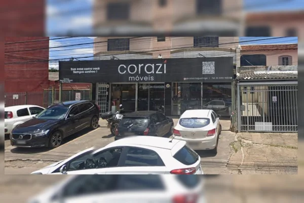 Loja Corazi de móveis planejados é acusada de golpe a clientes