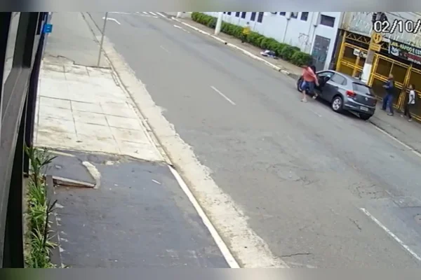 Mulher é estuprada dentro do próprio carro na Vila Madalena (SP)