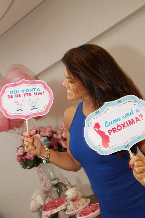 Blogger Helô Drummond recebe amigos e familiares para chá de revelação - imagem 83 Blogger Helô Drummond recebe amigos e familiares para chá de revelação - imagem 83