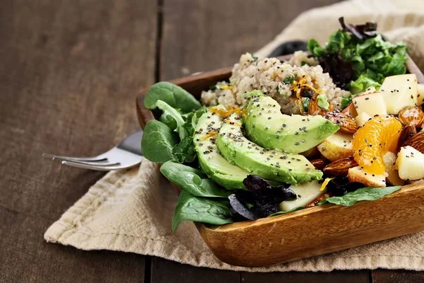Veja seis receitas para ter um dia de alimentação low carb