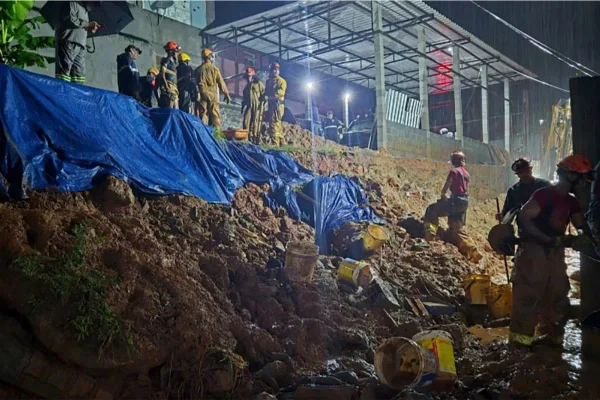 A partir de 2 de janeiro, chuvas expressivas com acumulados de até 100 mm e rajadas de vento devem atingir o litoral norte do estado - Metrópoles