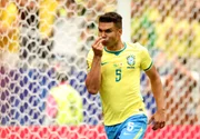 Filha de Casemiro vai às lágrimas com gol do pai na vitória do Brasil - imagem 2