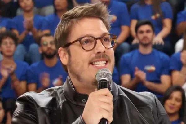 Fábio Porchat detalha encontro inesperado com Dilma Rousseff na China - destaque galeria Fábio Porchat detalha encontro inesperado com Dilma Rousseff na China - destaque galeria