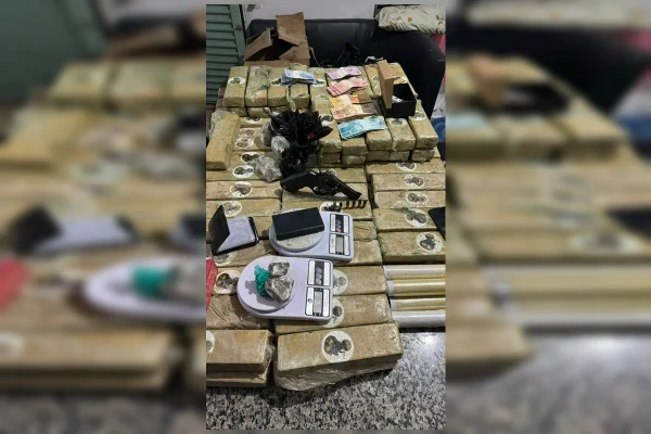 PMDF apreende 122 tabletes de maconha em duas regiões do DF