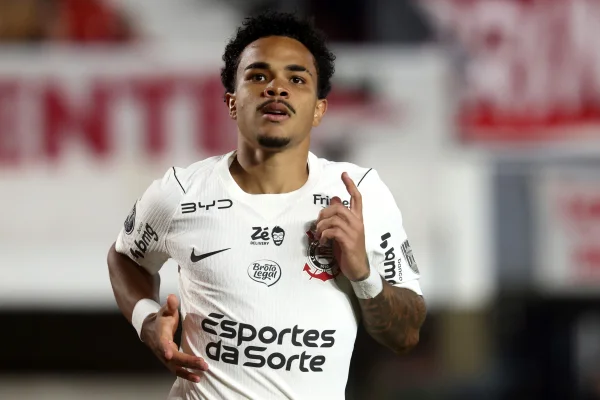 Libertadores: Corinthians não marcava fora de casa em mata-mata desde 2012