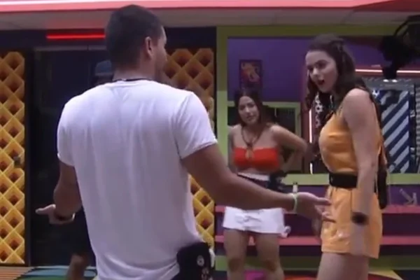 Eslovênia-Arthur Aguiar
