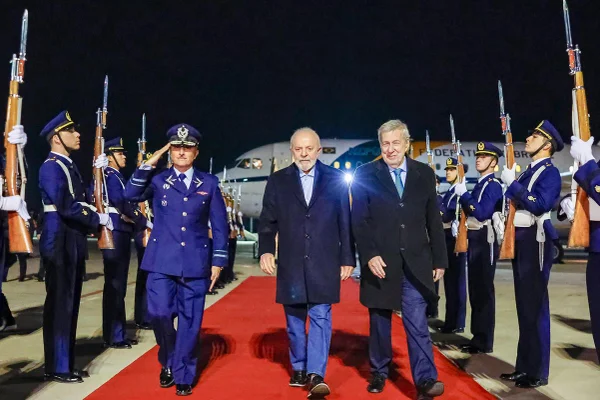 Lula chega ao Chile