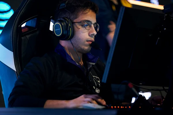 Brasileiro Kscerato concorre a revelação do ano no CS:GO