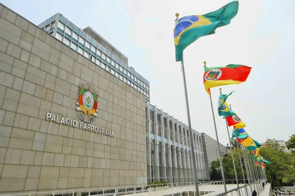 Assembleia Legislativa do RS tem concurso com salários de R$ 23 mil
