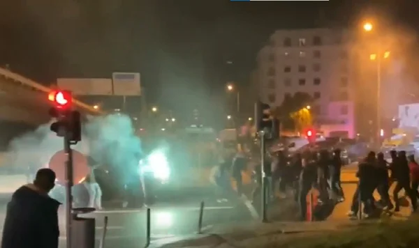 Briga entre torcedores do Benfica e Dínamo de Kiev