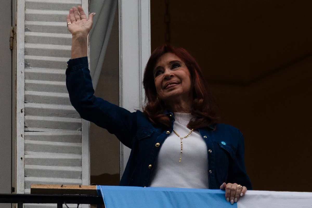 Justiça confisca 20 imóveis da família de Cristina Kirchner após condenação 1 Ex-presidente da Argentina Cristina Kirchner