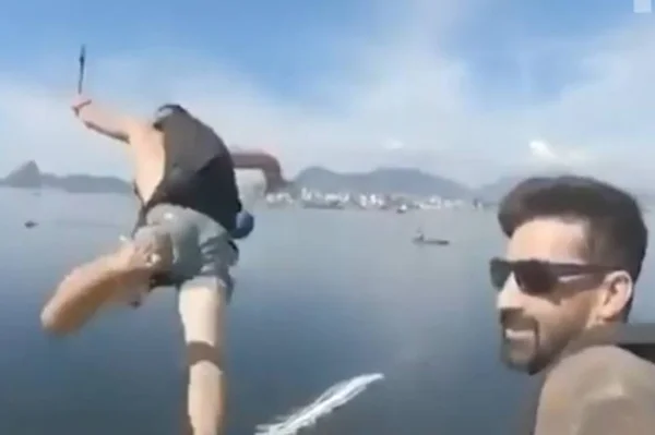 homens saltam da ponte Rio-Niterói