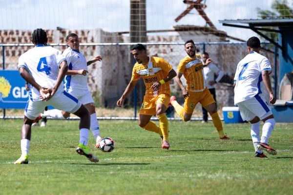 Brasiliense fica no empate com o Real Brasília pelo Candangão 2026