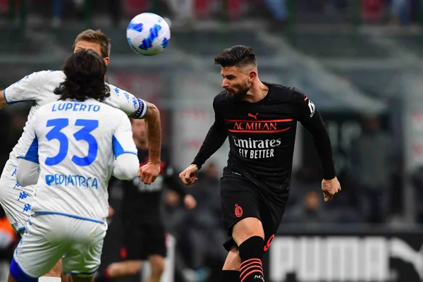 Milan derrota Empoli e mantém vantagem na liderança do Italiano