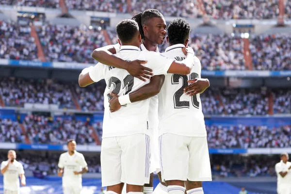 Tite está rindo de orelha a orelha com a boa fase de Vini Jr e Rodrygo