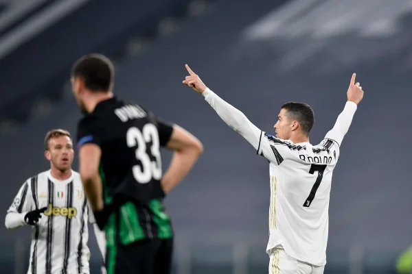 Juventus e Barcelona vencem e garantem classificação na Liga dos Campeões