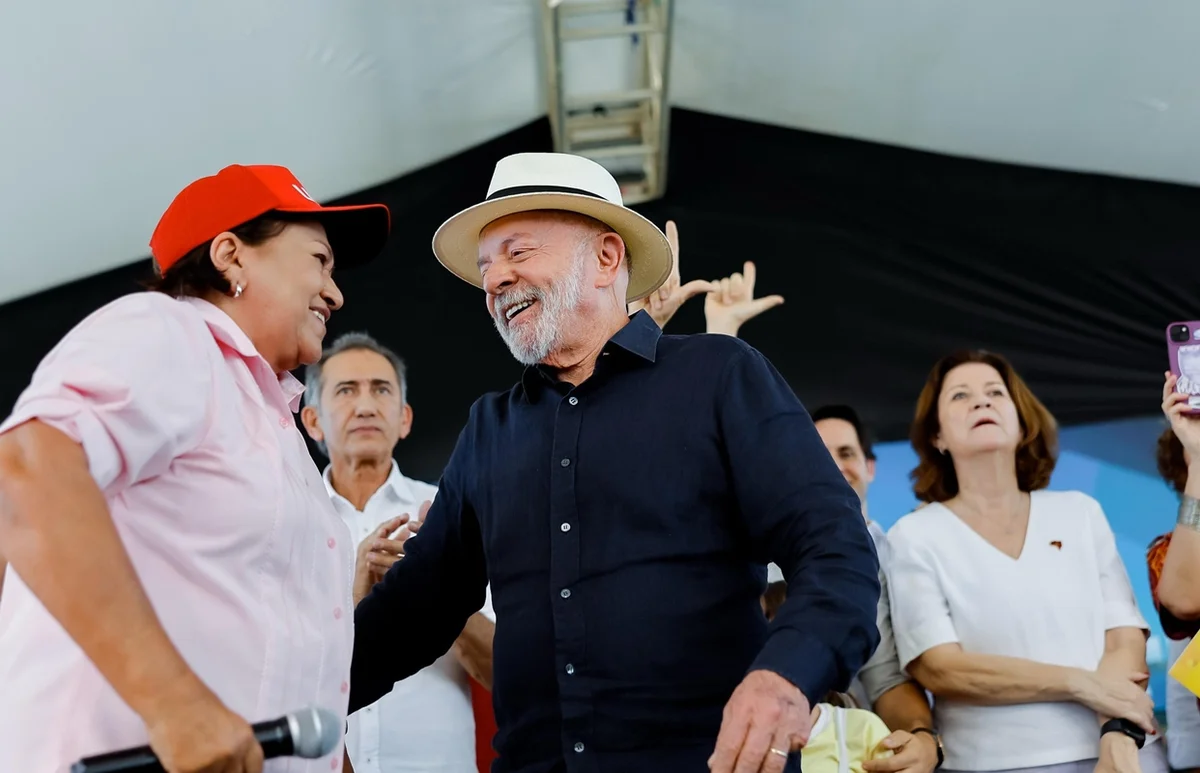Presidente Lula e governadora Fátima Bezerra durante agenda no Rio Grande do Norte Presidente Lula e governadora Fátima Bezerra durante agenda no Rio Grande do Norte
