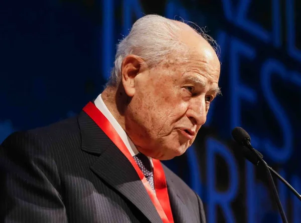 Ex-presidente do Bradesco Lázaro Brandão morre aos 93 anos