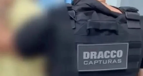 imagem colorida tio preso por estuprar sobrinha maceio