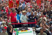 Lula participa de ato na Paulista um dia antes do primeiro turno Lula participa de ato na Paulista um dia antes do primeiro turno