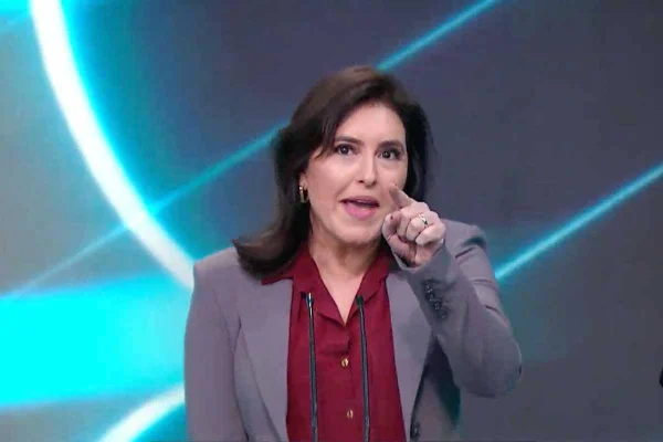 “Mente descaradamente”, diz Tebet a Bolsonaro em debate no SBT