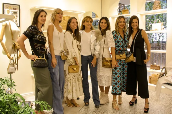 Ana Paula Ávila inaugura loja da Confraria em SP com evento bombado