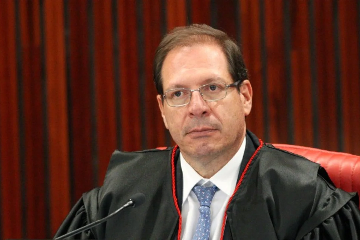 Salomão elogia Lei da Relevância, sancionada por Lula: "Efetividade"