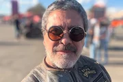 Junno Andrade posa de óculos escuros para as redes sociais Junno Andrade posa de óculos escuros para as redes sociais