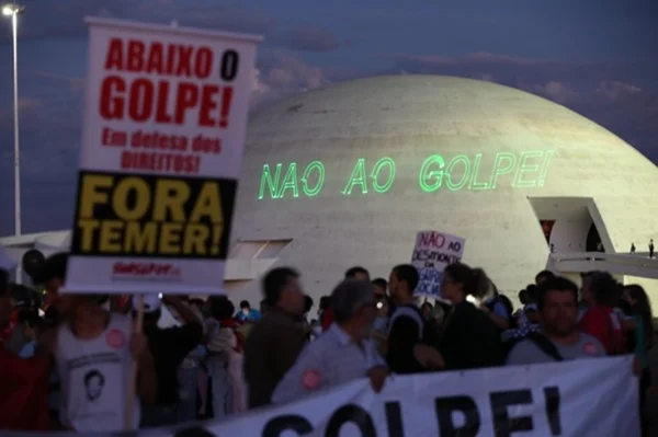 Brasília terá ato para pressionar deputados a votarem contra Temer