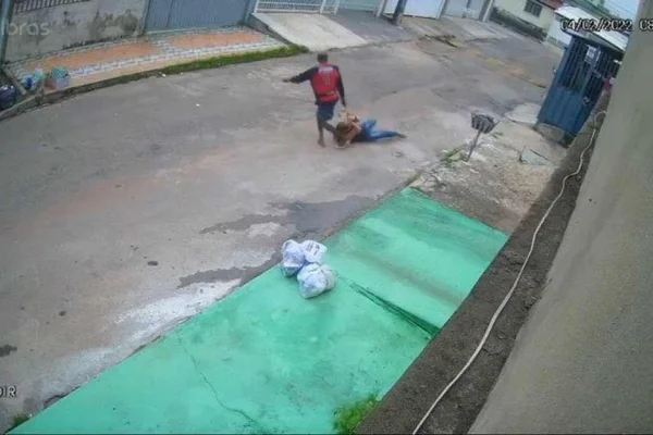 Vídeo: mulher é arrastada pelo chão durante assalto em rua no DF