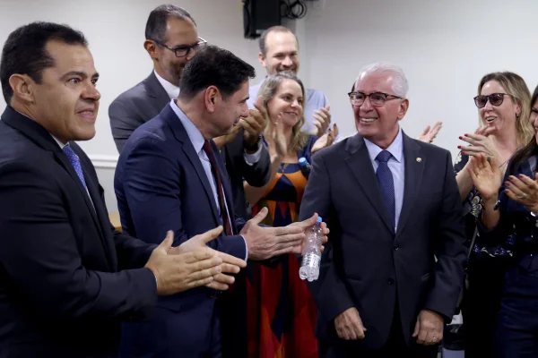 Tarcísio renova mandato de procurador-geral de Justiça por mais 2 anos
