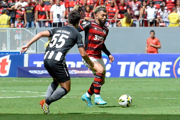 Botafogo e Flamengo se reencontram no DF; veja retrospecto das equipes na capital