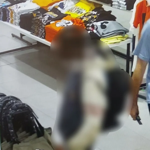 Cliente em shopping do DF chama a PM após achar que viu Lázaro - imagem 4 Cliente em shopping do DF chama a PM após achar que viu Lázaro - imagem 4