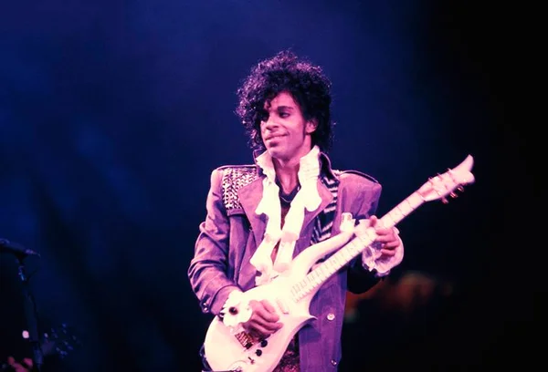 Prince será tema de documentário da Netflix dirigido por Ava DuVernay