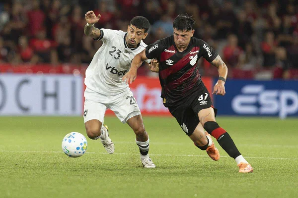 Botafogo x Athletico-PR: melhor defesa desafia o Glorioso; veja odds