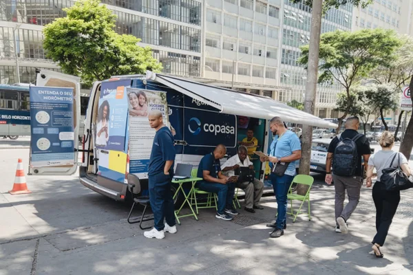 van posto de atendimento Copasa itinerante