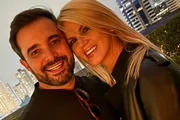 Val Marchiori e o marido,  o advogado Amilton Augusto, posam sorridentes