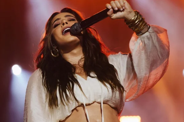 Grávida, Lauana Prado cancela apresentação após orientação médica