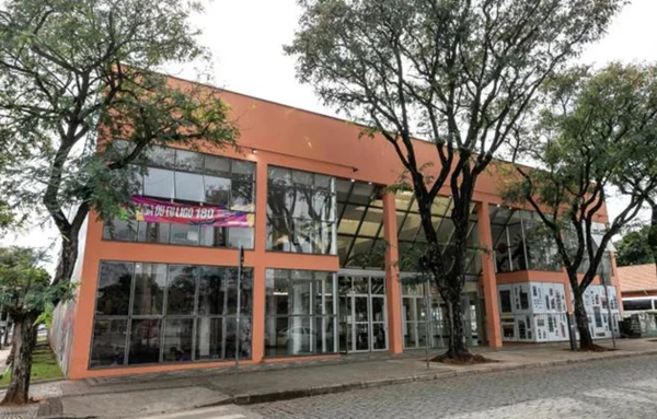 Centro de Referência da Juventude (CRJ)